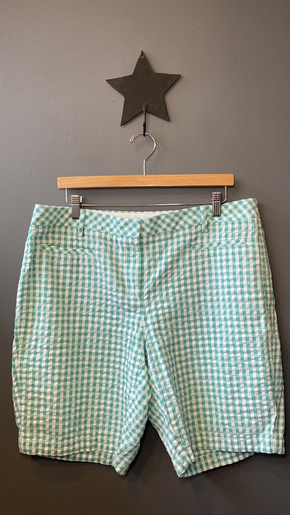 Gingham 9" Shorts