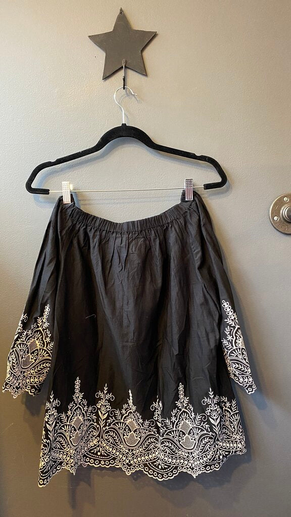 Embroidered Off the Shoulder Top