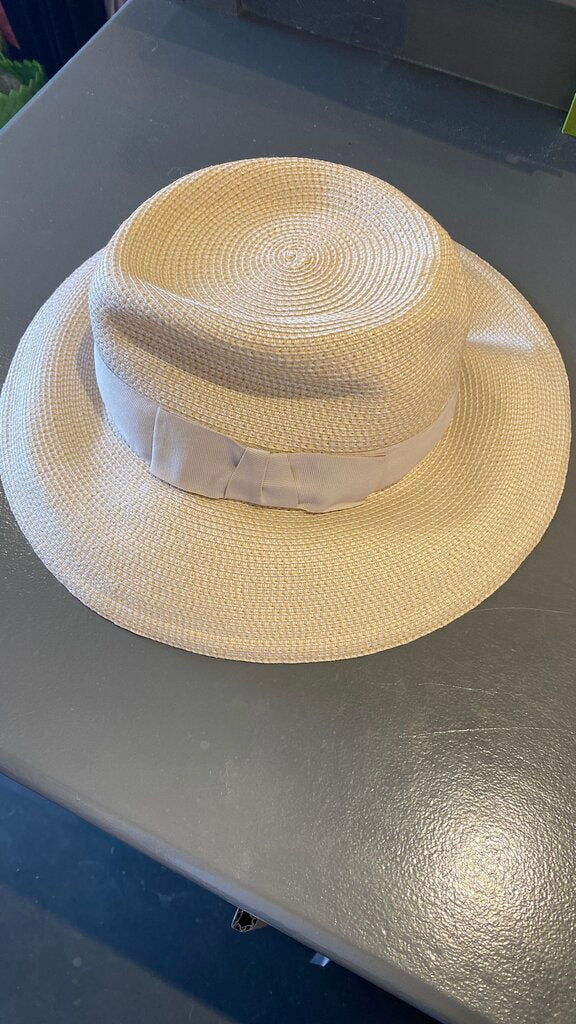 Packable Grosgrain Bow Hat
