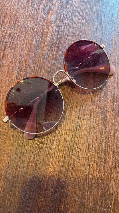 Diff Round Wire Rim Sunglasses