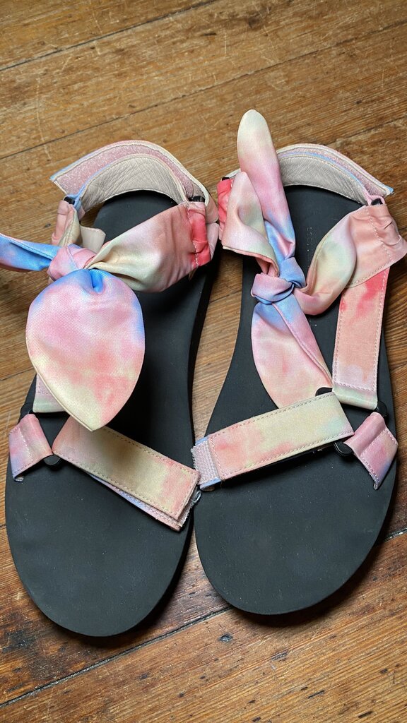 Tie Dye Velcro Sandals