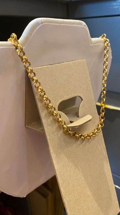 Shell Pendant Gold Chain Necklace