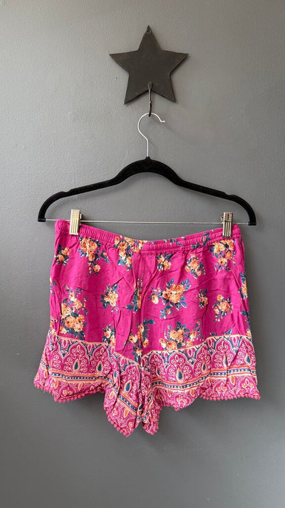 Rose Print Pull On Shorts