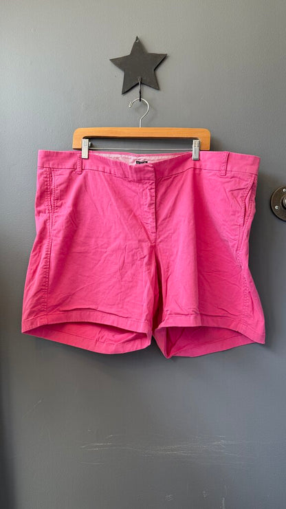6.5" Chino Shorts