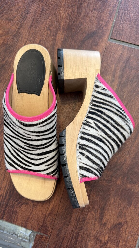 Zebra Peep Toe Clogs