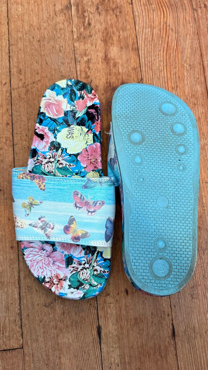 Butterfly Pool Slides