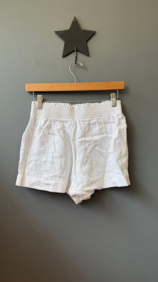 Linen Cuffed Pull On Shorts