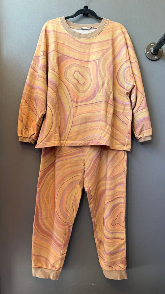 Marble Print Sweatshirt + Pants Set