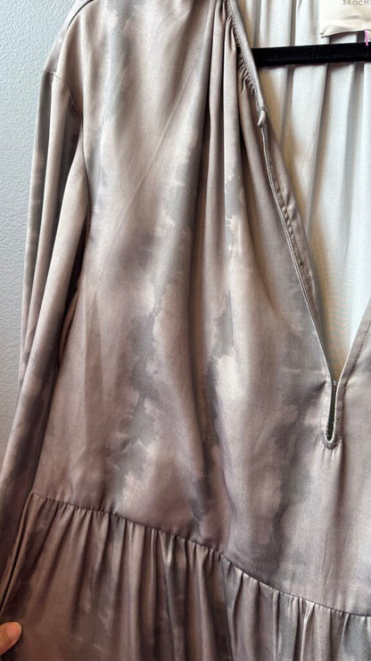 Longsleeve Midi Dress