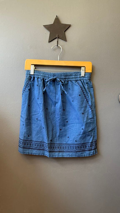 Embroidered Pull On Skirt