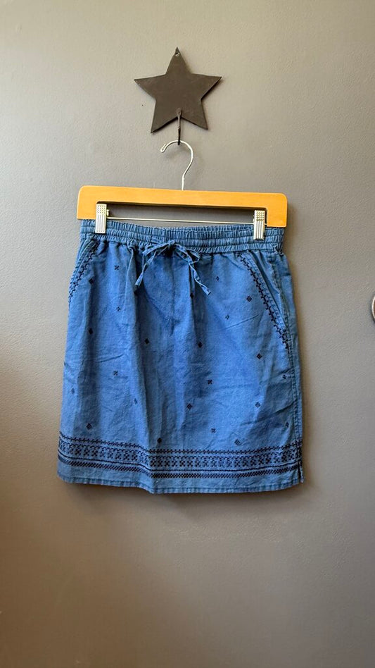 Embroidered Pull On Skirt