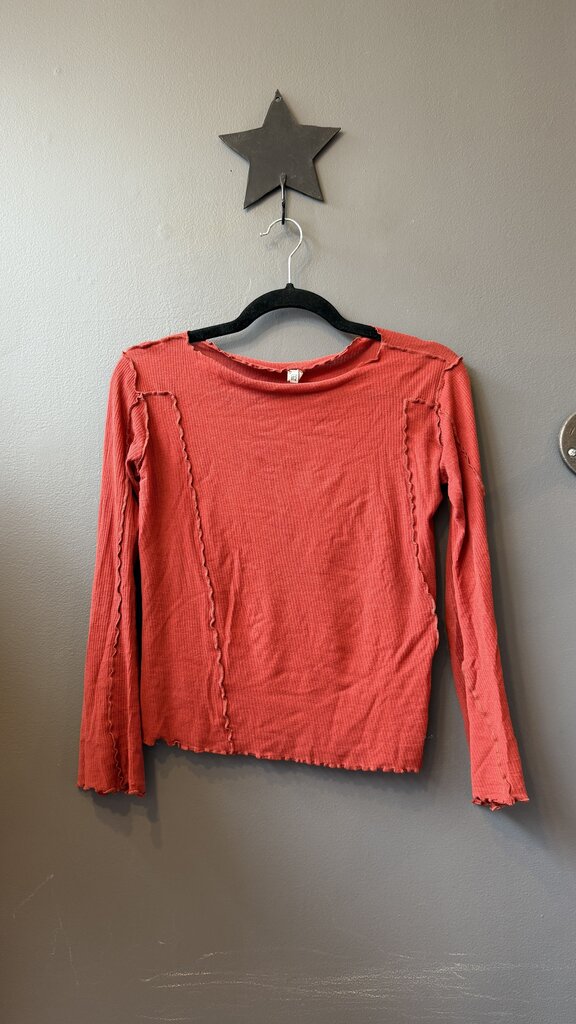 Ribbed Longsleeve Tee