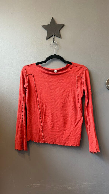 Ribbed Longsleeve Tee