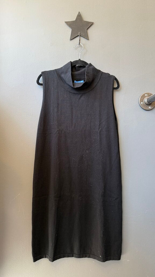 Paris Sleeveless Dress