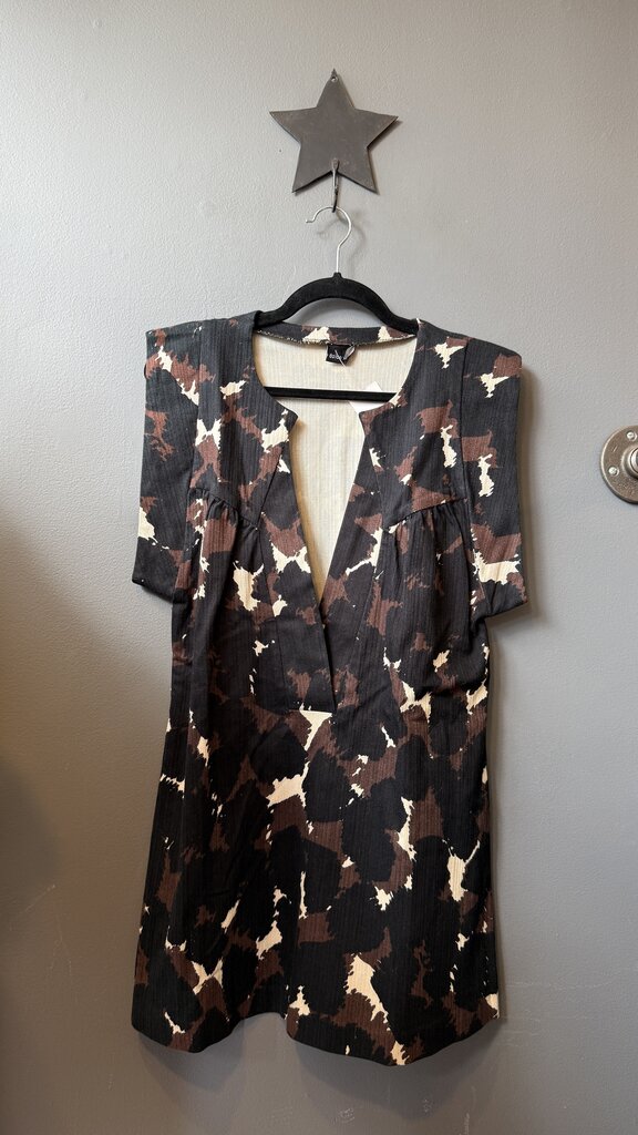 Deep Vneck Shift Dress