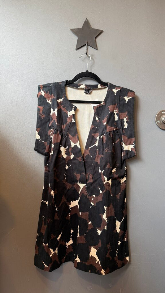 Deep Vneck Shift Dress