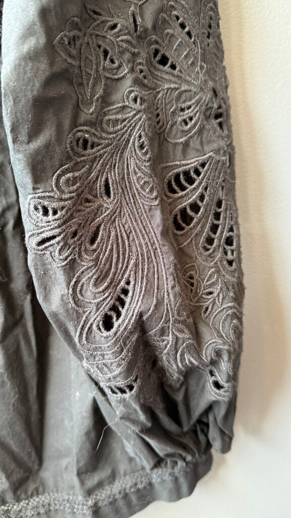 Ruffle Eyelet Sleeve Blouse