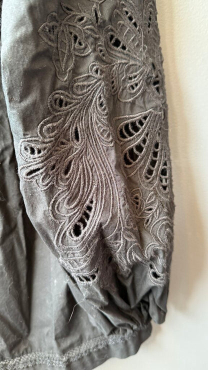 Ruffle Eyelet Sleeve Blouse