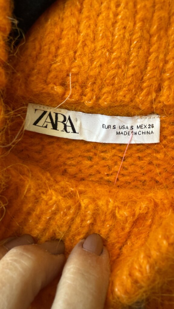 Mockneck Sleeveless Sweater