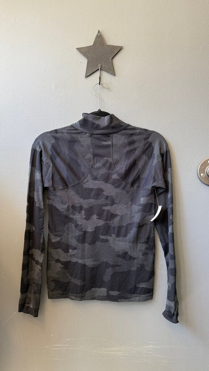 Camo 1/4 Zip Pullover