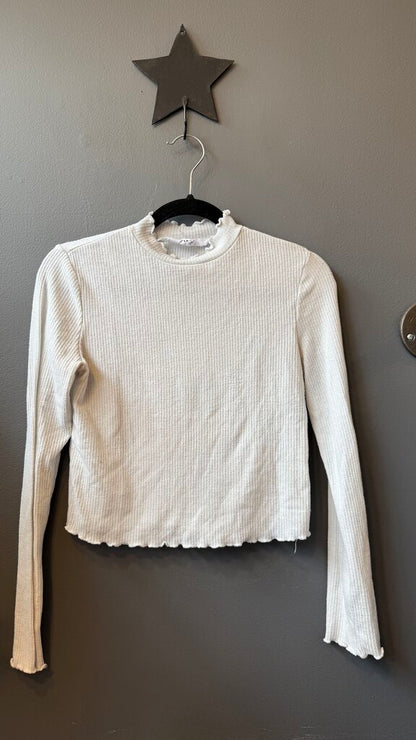 Ribbed Mockneck Tee