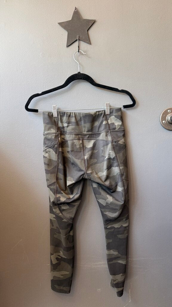 Camo Contender 7/8 Leggings