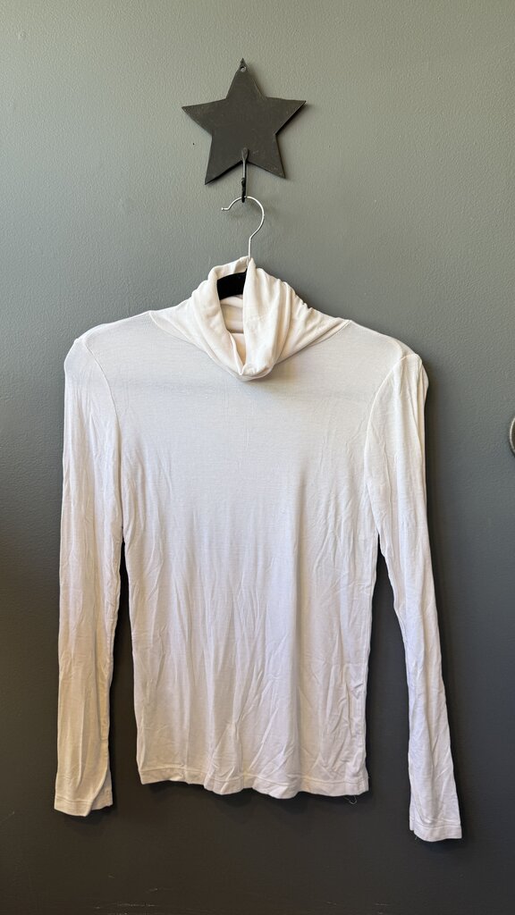 Tissue Ribbed Turtleneck Tee
