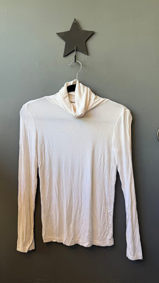 Tissue Ribbed Turtleneck Tee