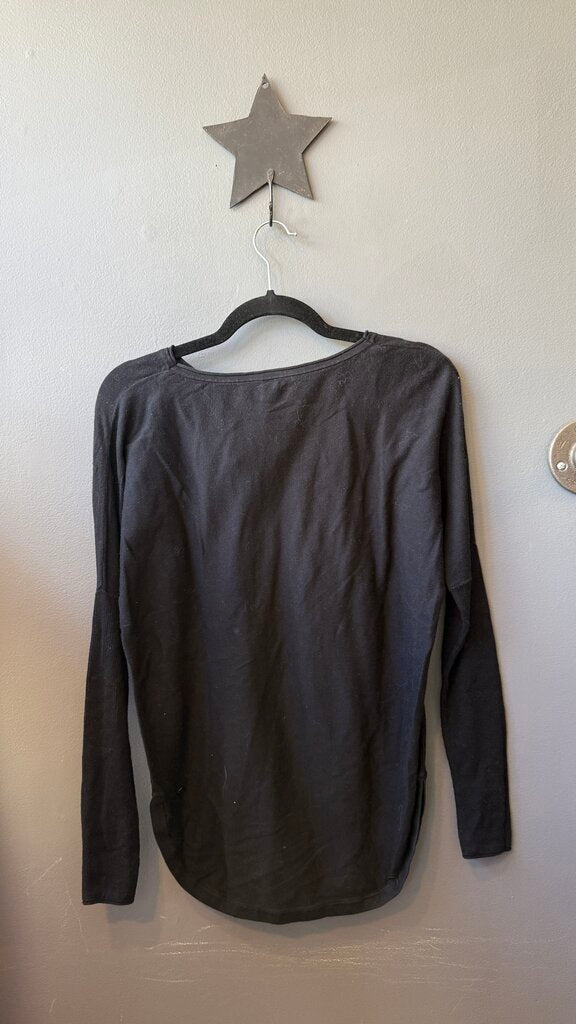Light Round Hem Sweater