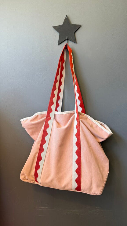 Scallop Strap Oversize Tote Bag