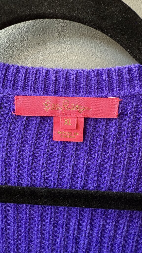 Puff Shoulder Vneck Sweater