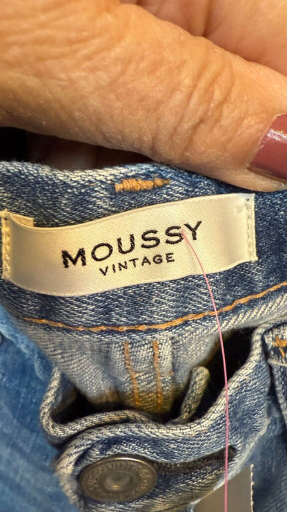 Distressed Slim Jeans