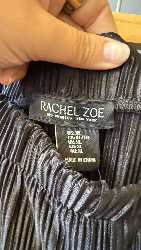 Pleated Pull On Pants