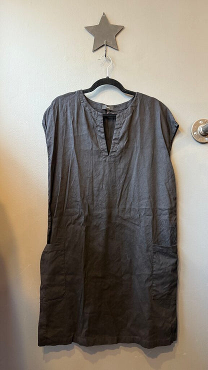 Notch Neck Shift Dress