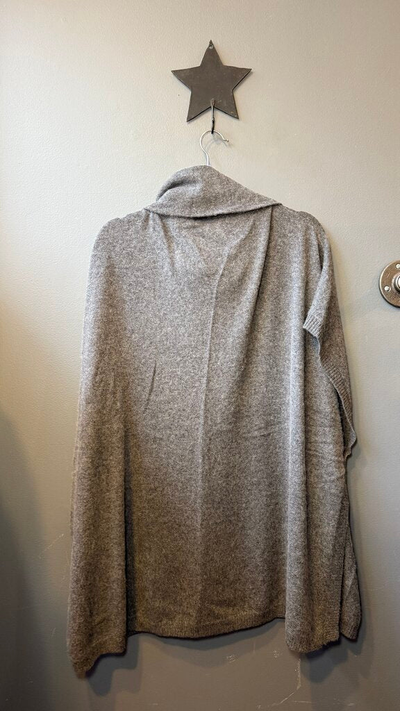 Cashmere Turleneck Poncho