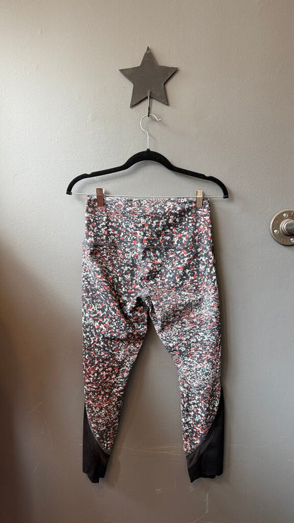 Wunder Under Scallop Hem 23" Leggings