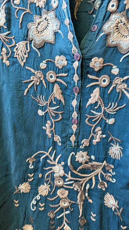 Embroidered Floral Tunic Top