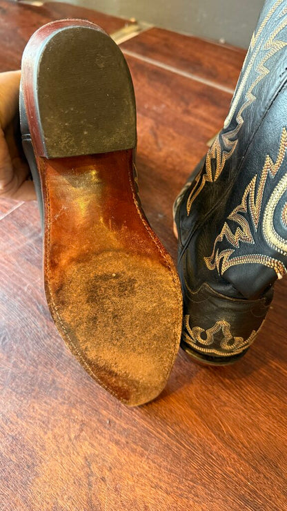 Embroidered Short Cowboy Boots