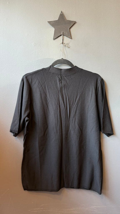 Short Sleeve Knit Top