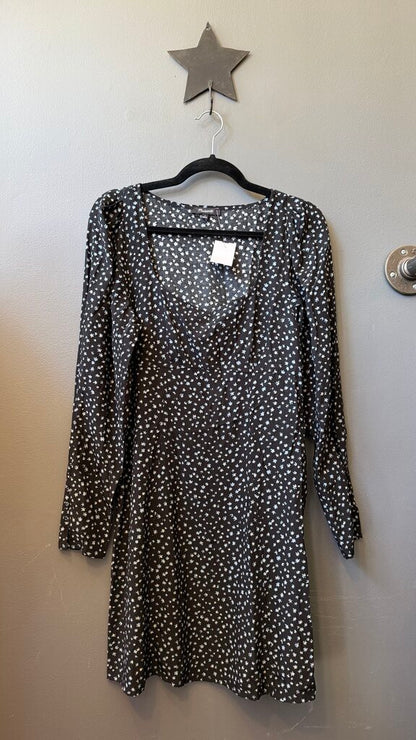 Longsleeve Floral Mini Dress