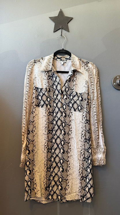 Python Popover Shirtdress