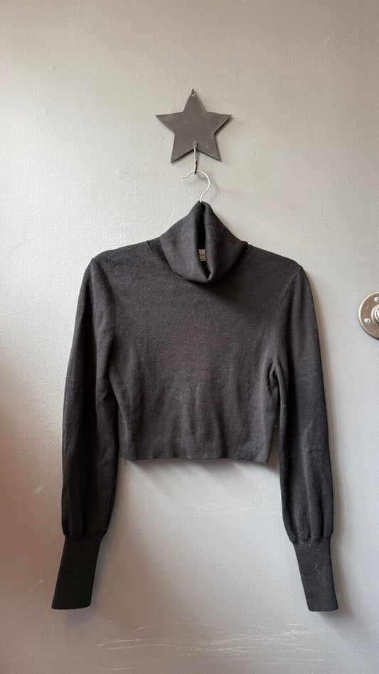 Wool Crop Turtleneck Sweater