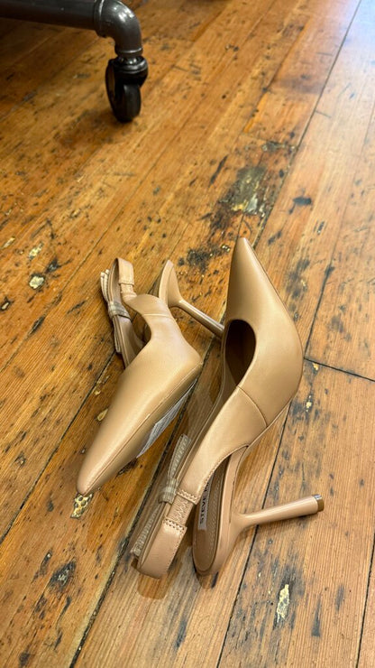Leather Pointed Toe Slingbacks