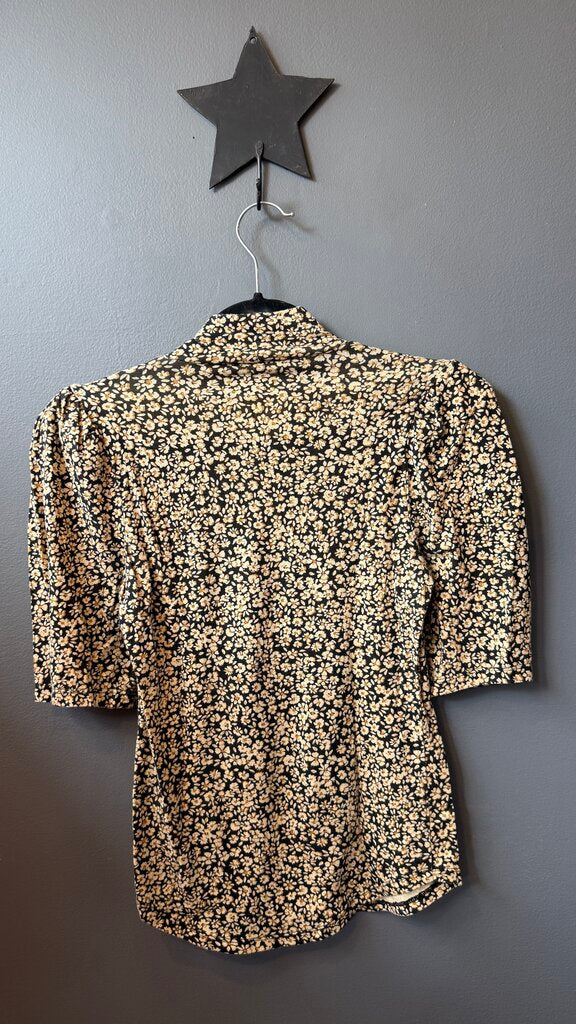 Puff Shoulder Mockneck Tee