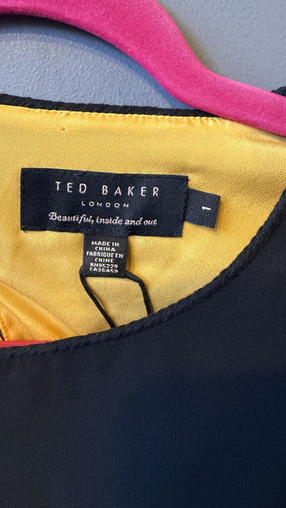 Floral Longsleeve Dress