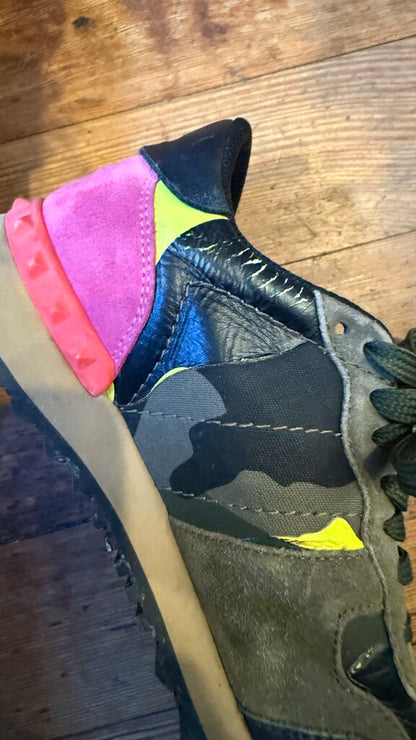 Rockrunner Stud Sneaker