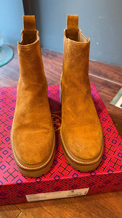 Lug Sole Suede Booties