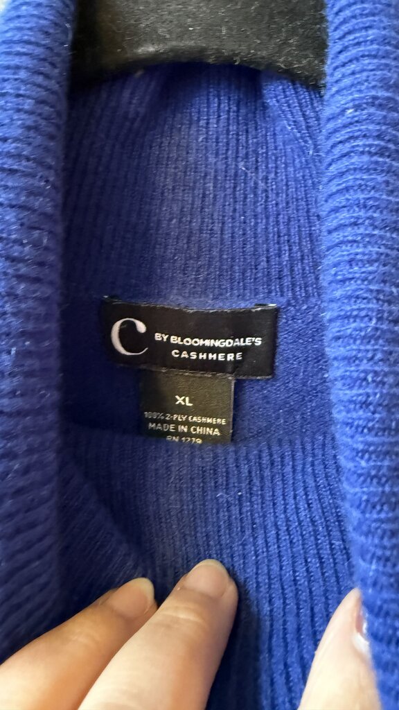 Ombre Cashmere Turtleneck Sweater