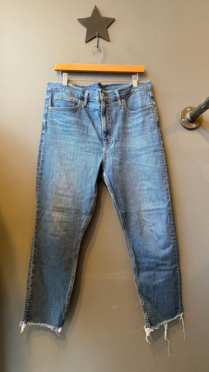 Cigarette High Rise Jeans