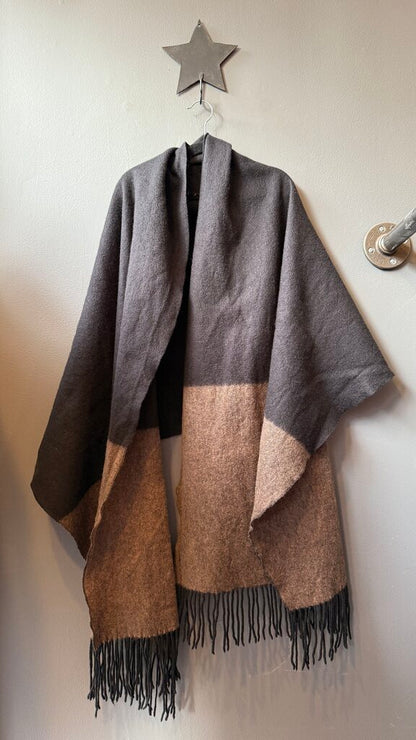 Wool? Two Tone Shawl